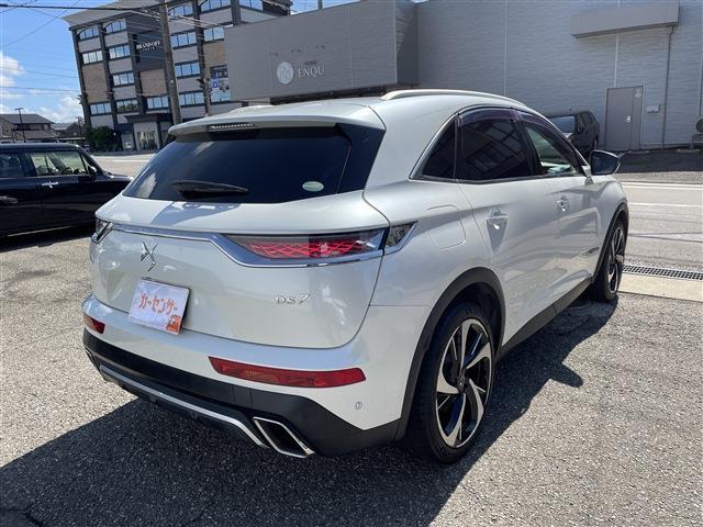 DS Automobiles DS 7 Crossback 11