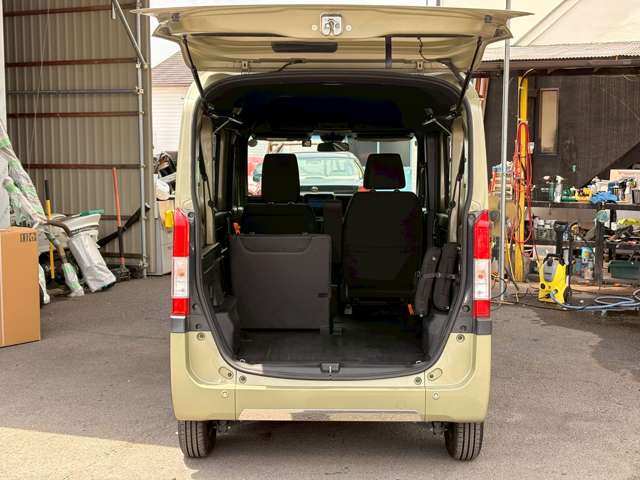 Honda N-VAN 12