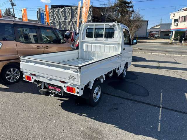 Mazda Scrum Truck 5