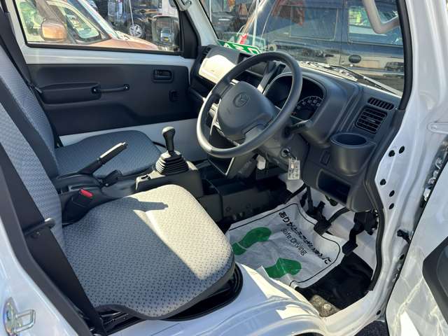Mazda Scrum Truck 7