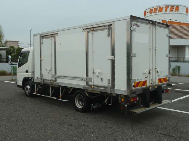 Mitsubishi Fuso Canter 7