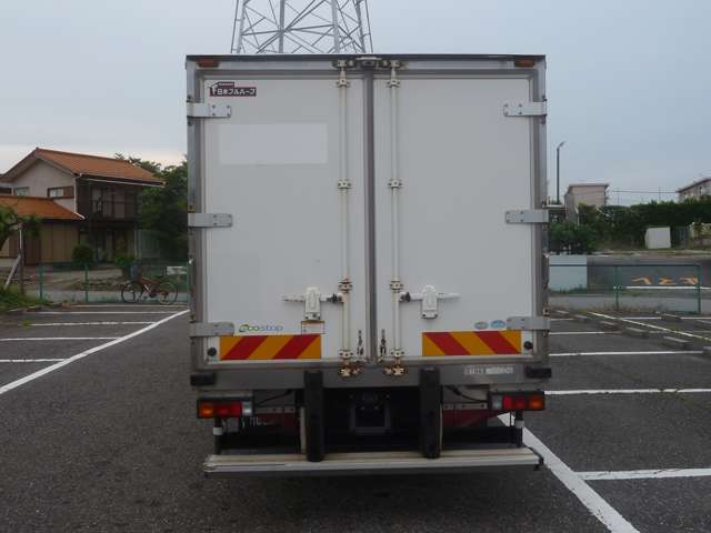 Mitsubishi Fuso Canter 8