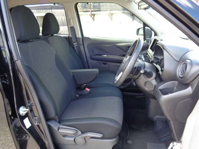 Mitsubishi eK X 6
