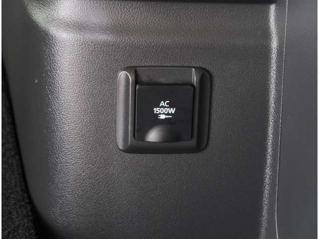 Mitsubishi Outlander PHEV 12