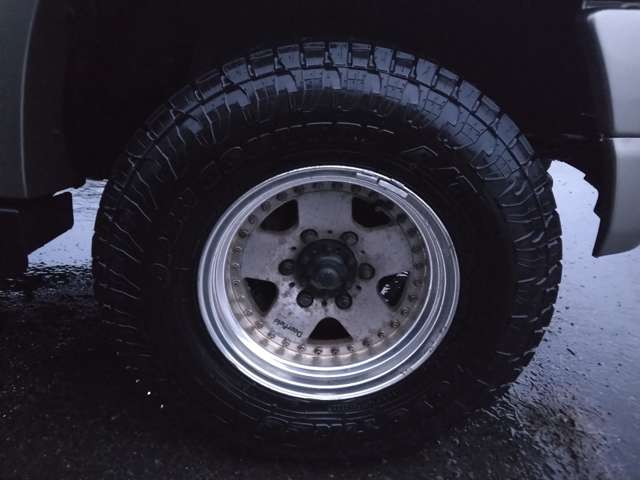 Toyota Hilux 8