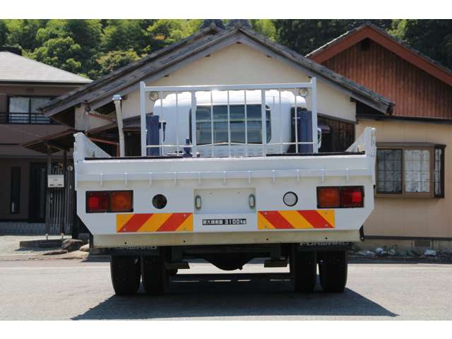 Isuzu Forward 10