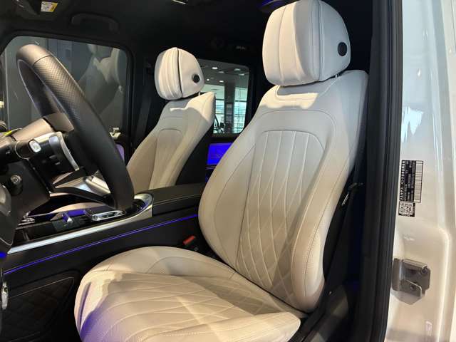 Mercedes-Benz G-Class 3