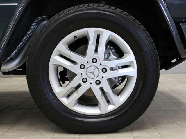 Mercedes-Benz G-Class 11