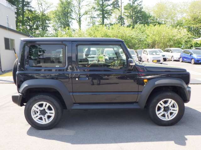Suzuki Jimny Sierra 8