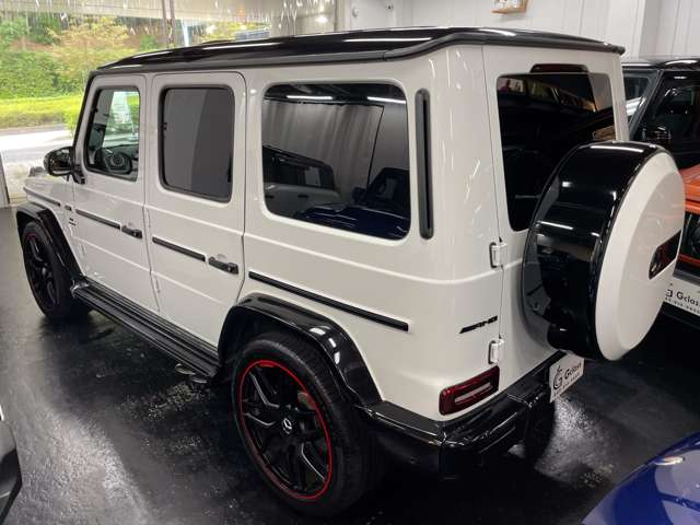 Mercedes-Benz G-Class 4