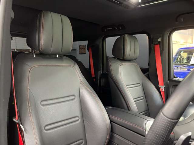 Mercedes-Benz G-Class 9