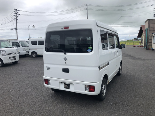 Nissan NV100 Clipper 5
