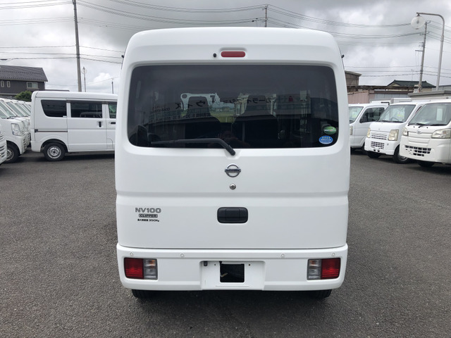 Nissan NV100 Clipper 4