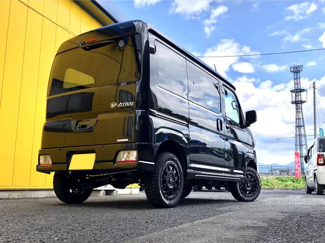 Daihatsu Atrai 4