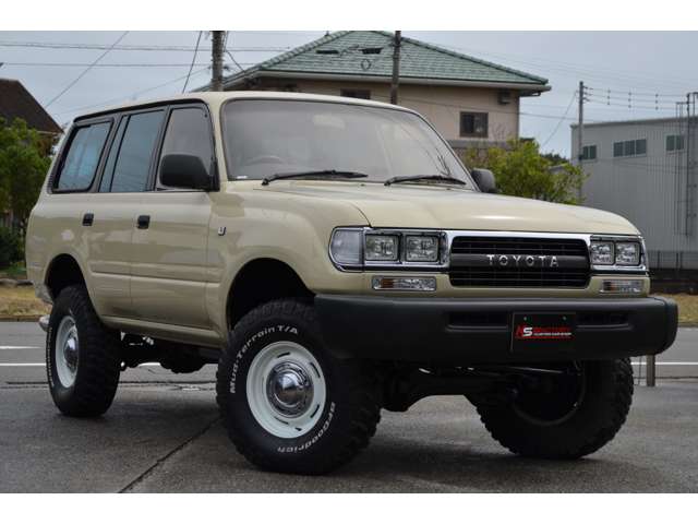 Toyota Land Cruiser 80 8