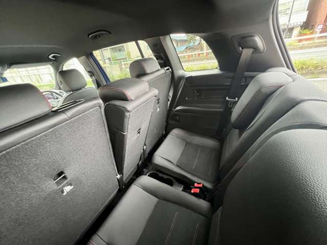 Mercedes-Benz GLB 11