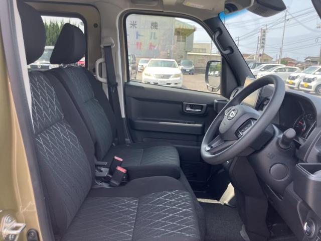 Daihatsu Atrai 2