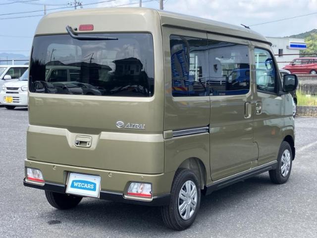 Daihatsu Atrai 6