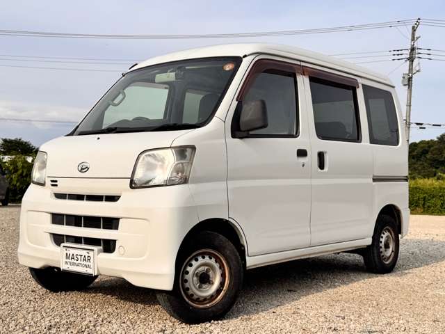 Daihatsu Hijet Cargo 7