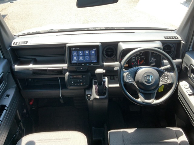 Honda N-VAN 10