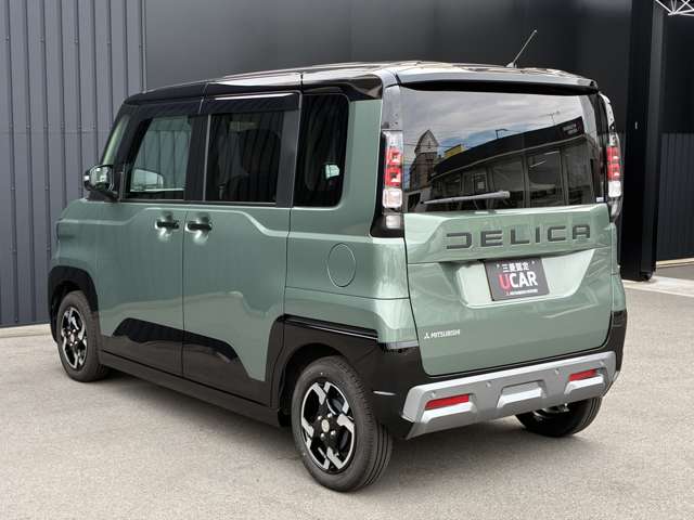 Mitsubishi Delica Mini 11