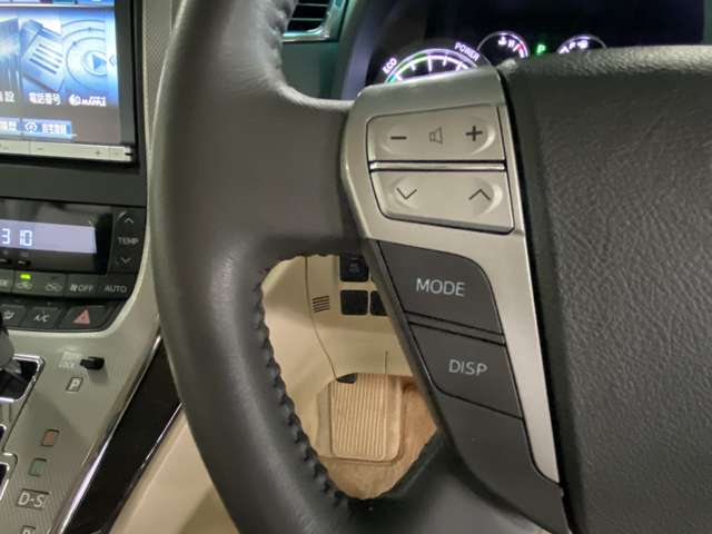 Toyota Vellfire Hybrid 9