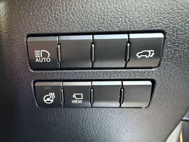 Lexus NX 3