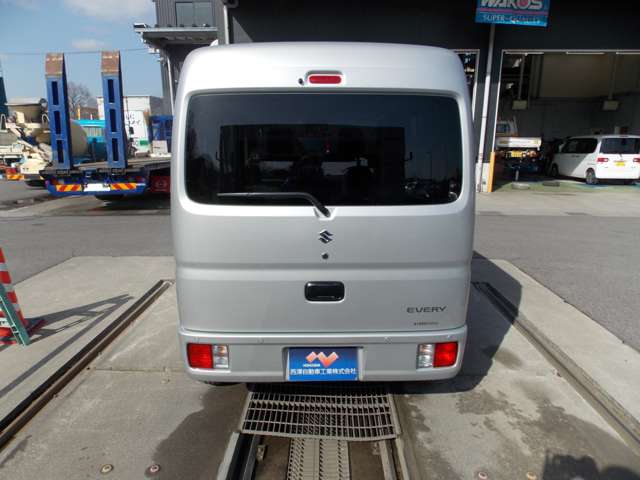 Suzuki Every 4