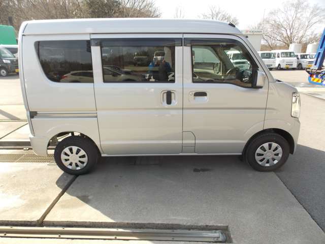 Suzuki Every 5