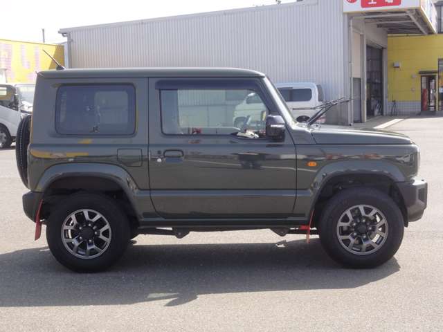 Suzuki Jimny 6