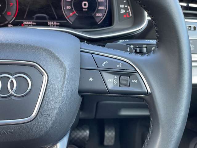 Audi Q8 12