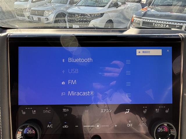 Toyota Alphard 12