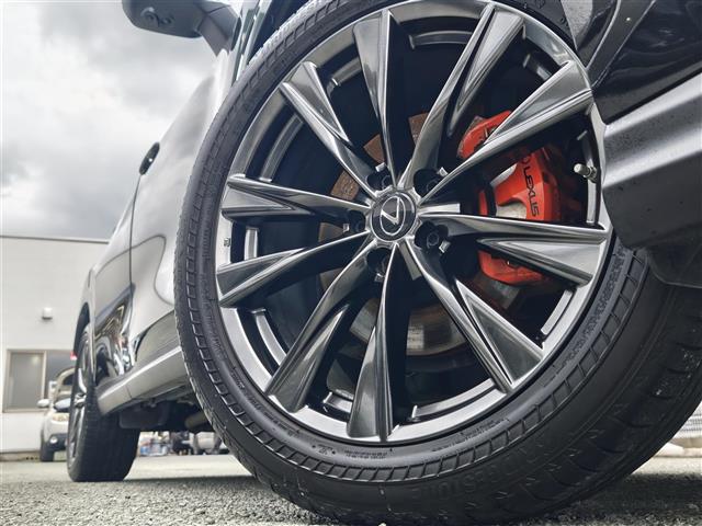 Lexus NX 8