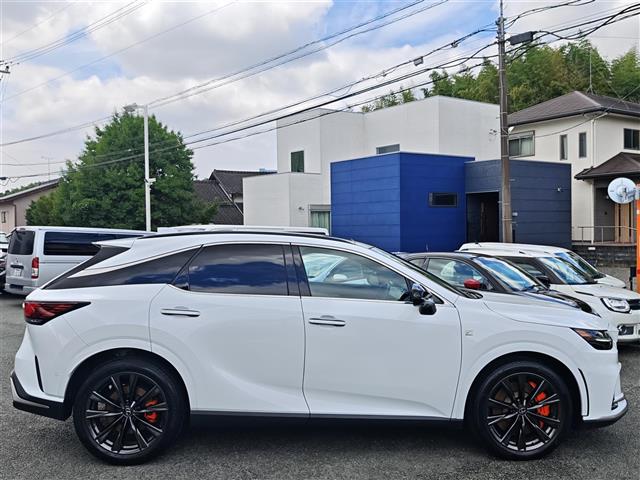 Lexus RX 7