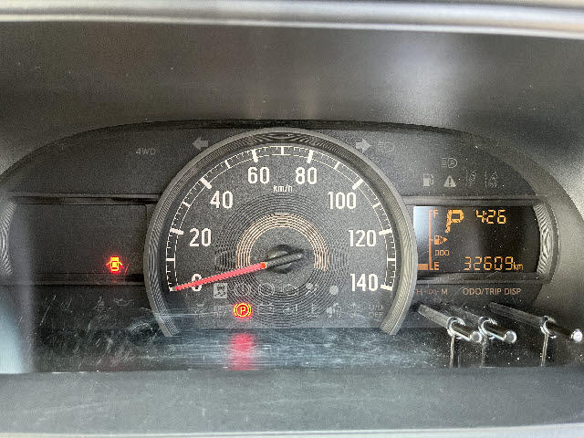 Daihatsu Hijet Cargo 8