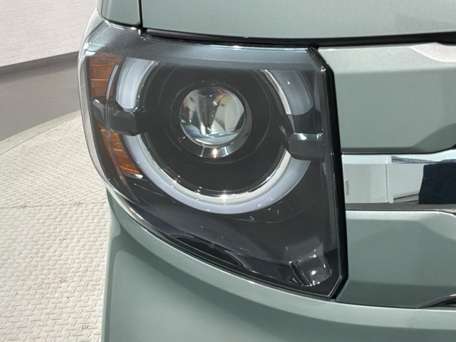 Honda N-VAN 8