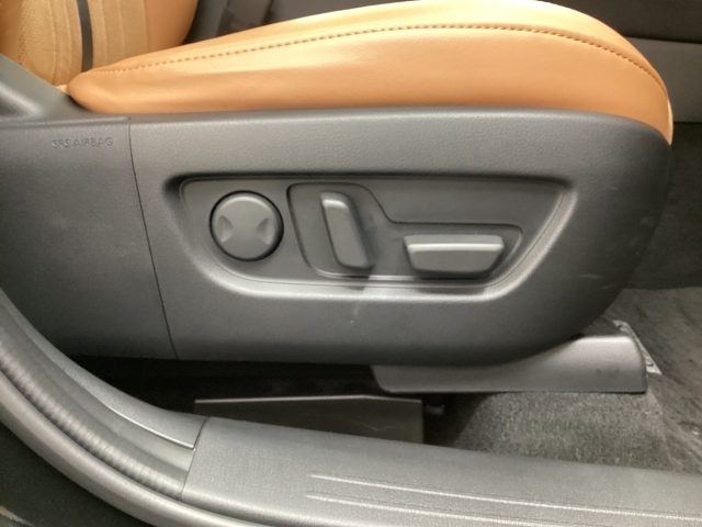 Mazda CX-60 9