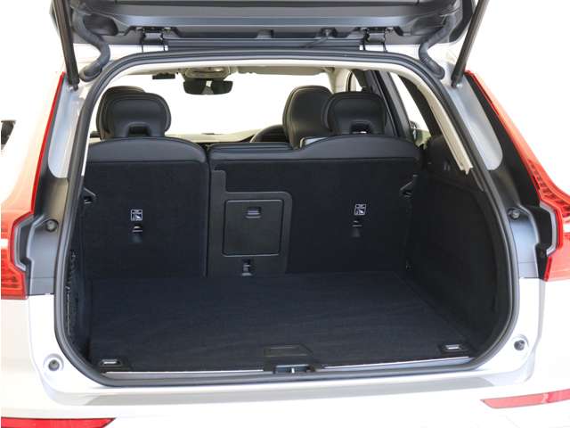 Volvo XC60 11
