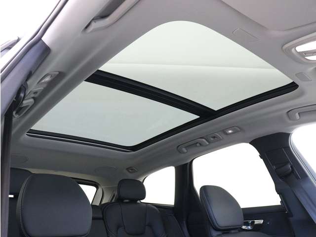 Volvo XC60 5