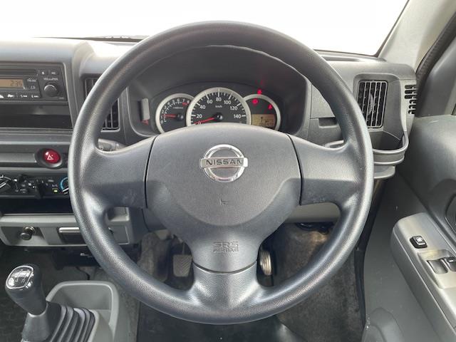 Nissan NV100 Clipper 10