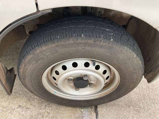 Nissan NV100 Clipper 12