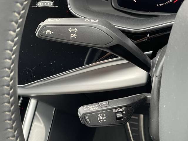 Audi Q8 12