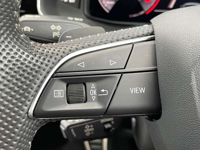 Audi Q8 10