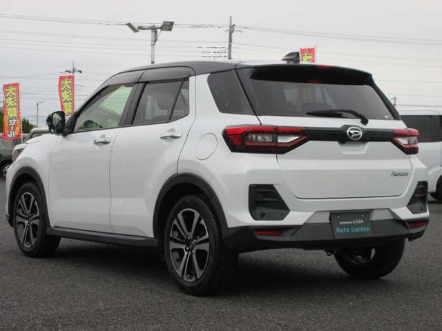 Daihatsu Rocky 3