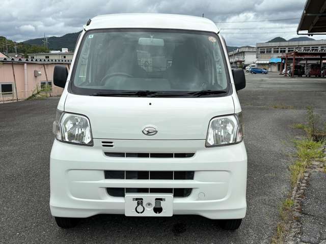Daihatsu Hijet Cargo 11