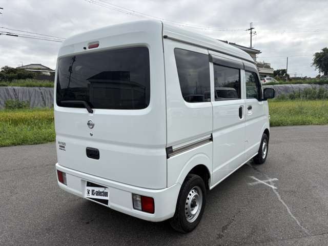 Nissan NV100 Clipper 11