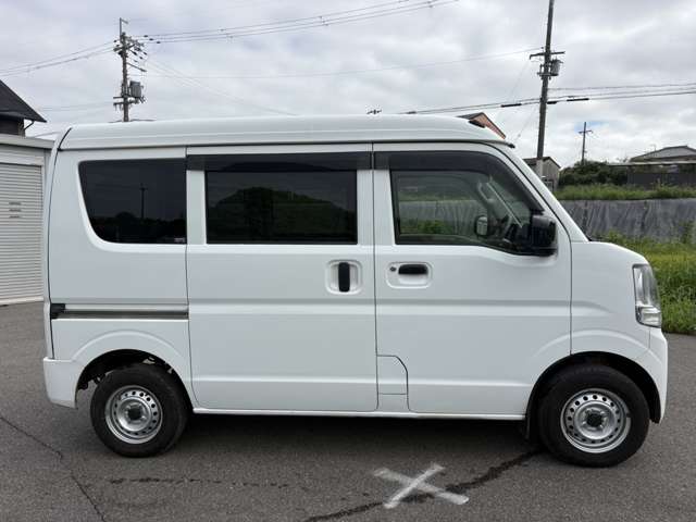 Nissan NV100 Clipper 10