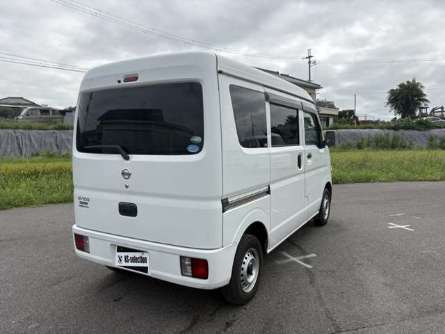 Nissan NV100 Clipper 12