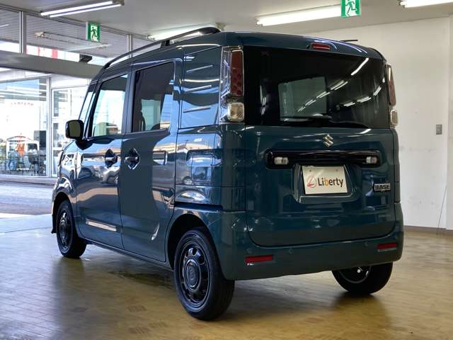 Suzuki Spacia Base 11