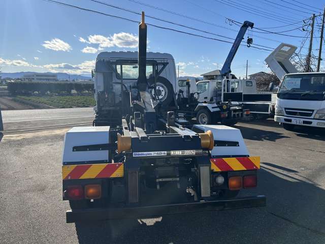 Isuzu Forward 6